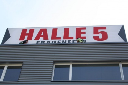 Halle 5 Beschriftung 2013